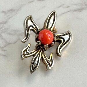 Fleur De Lis Brooch Silver Tone With Faux Coral Center 1" Vintage Style Jewelry